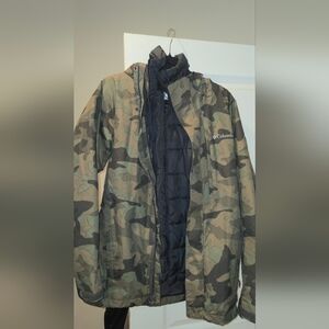 Snow Jacket Columbia Men's Interchange Omni Tech Green Camouflage  - 2 Pieces